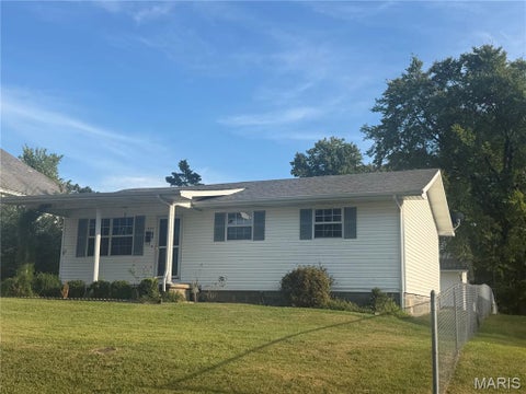 Tiny photo for 1302 Gardner Street #1304, Poplar Bluff, MO 63901 (MLS # 26058520)