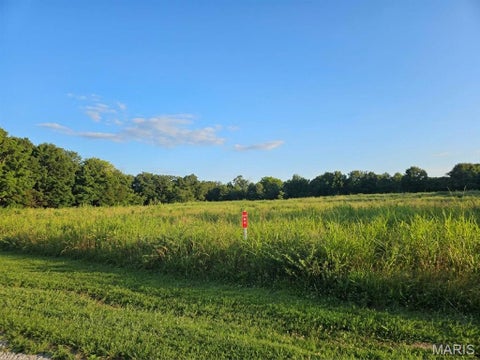 Photo of 5 Wapiti Trail, New Haven, MO 63068 (MLS # 26045406)