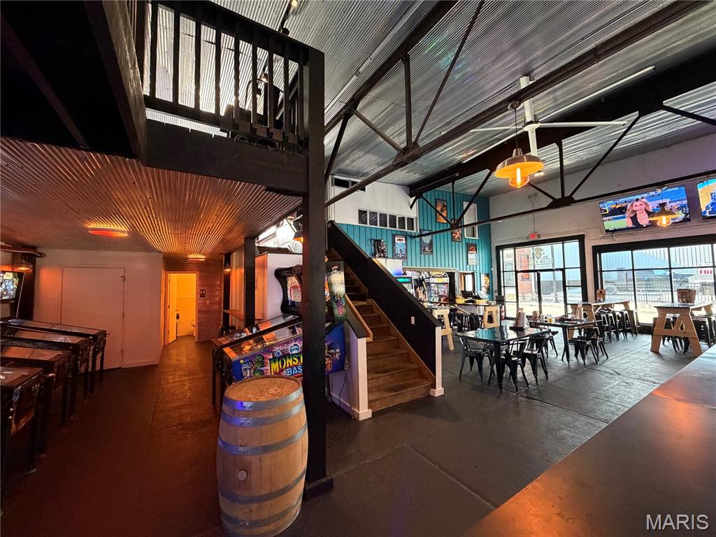 Troy - Commercial Sale