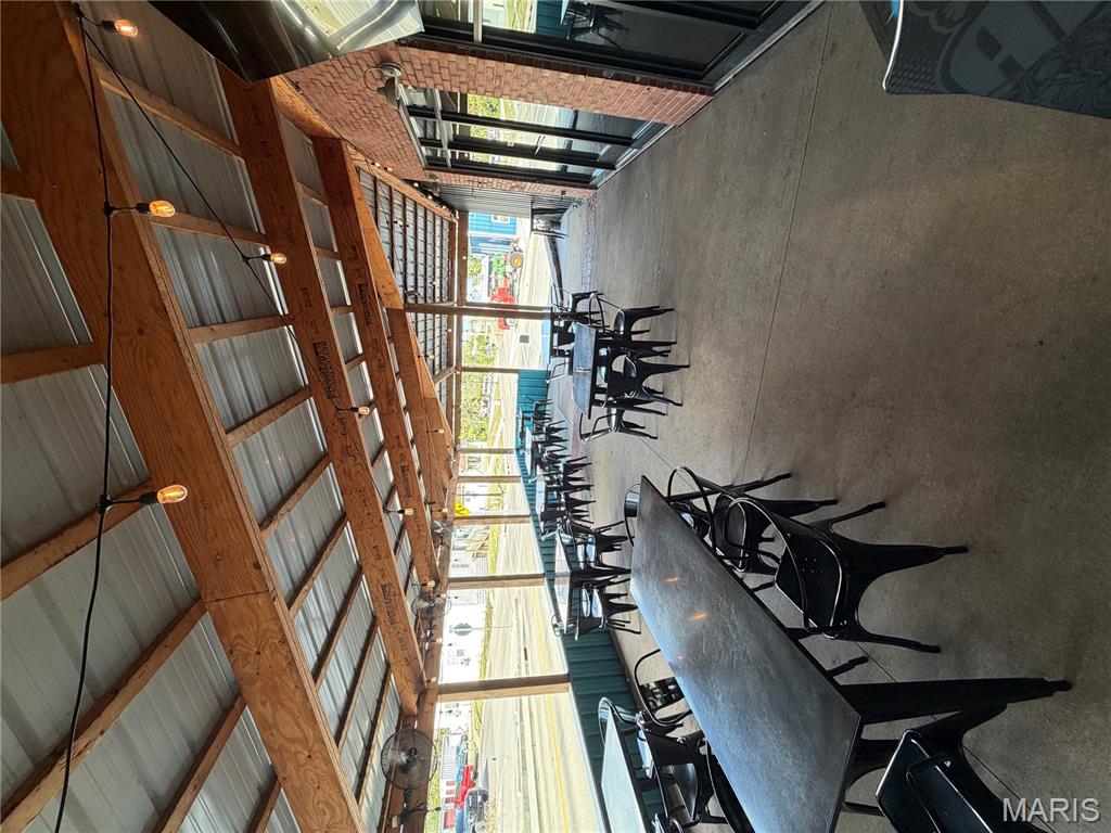 Troy - Commercial Sale