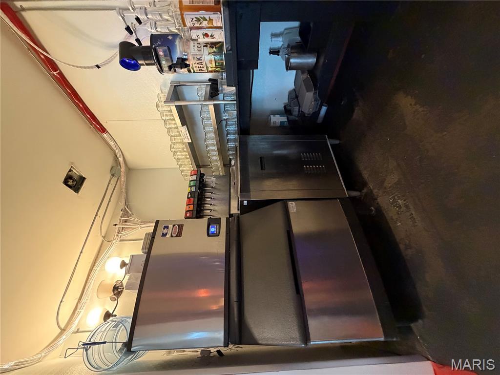 Troy - Commercial Sale