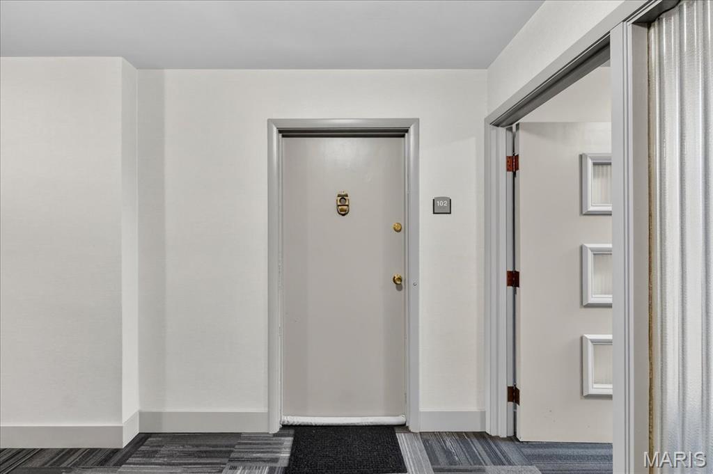 Delcrest Condo - Residential