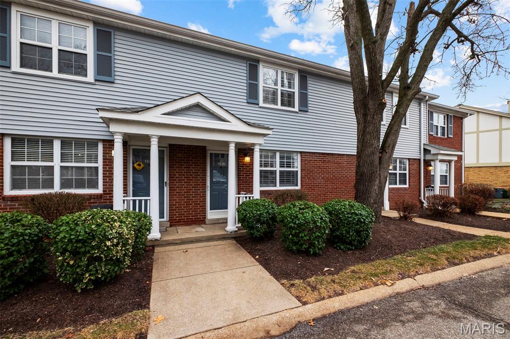 1436 Bluebird Terrace