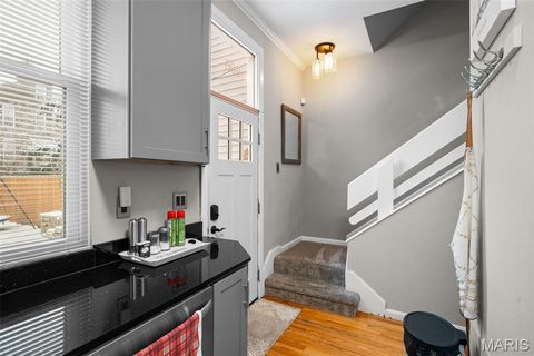 Tiny photo for 906 Rutger Street, St Louis, MO 63104 (MLS # 25079016)