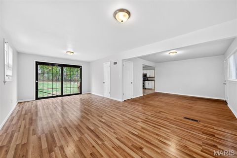 Tiny photo for 3450 Wright Avenue, St Louis, MO 63074 (MLS # 26014583)