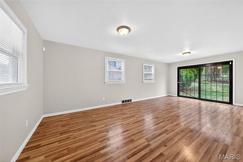 Tiny photo for 3450 Wright Avenue, St Louis, MO 63074 (MLS # 26014583)