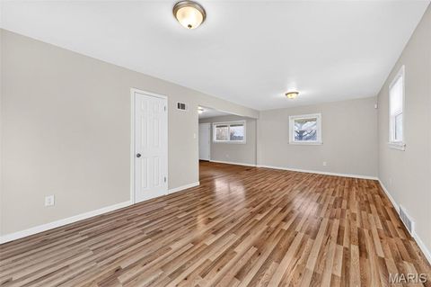 Tiny photo for 3450 Wright Avenue, St Louis, MO 63074 (MLS # 26014583)