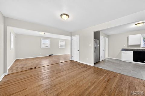 Tiny photo for 3450 Wright Avenue, St Louis, MO 63074 (MLS # 26014583)