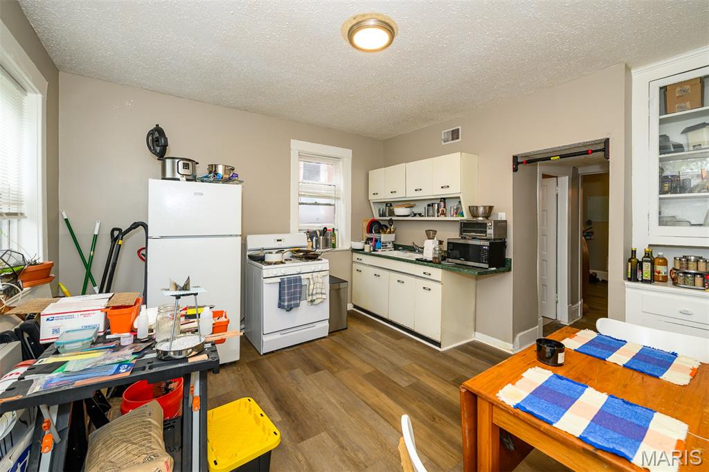 Morrison Peugnets Add - Residential Income