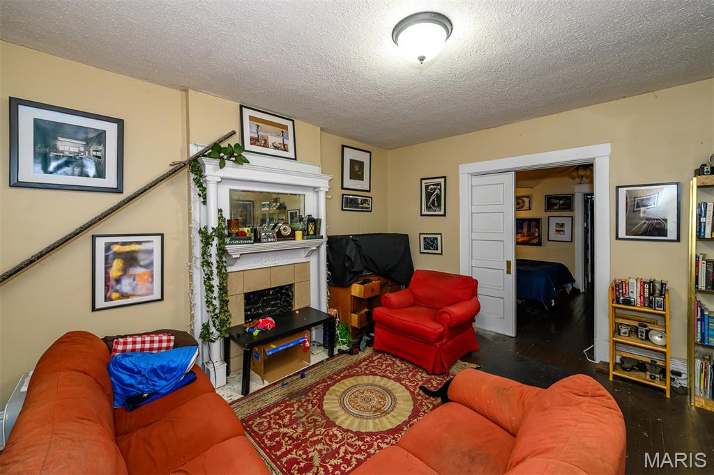 Morrison Peugnets Add - Residential Income