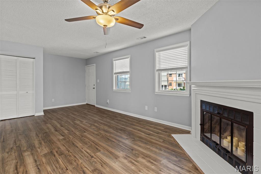 Brentwood Forest Condo Ph Eight - Residential