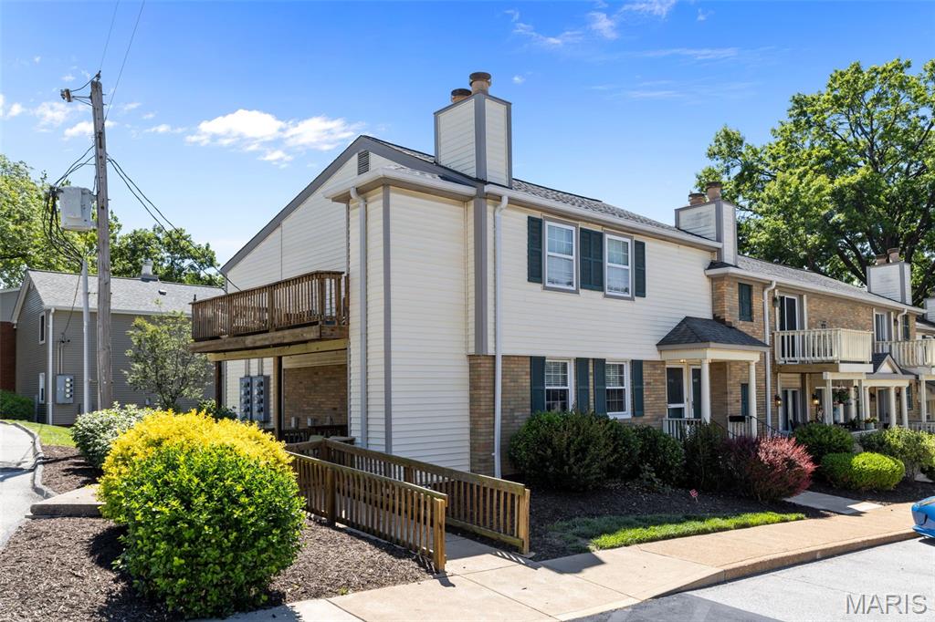 Brentwood Forest Condo Ph Eight - Residential