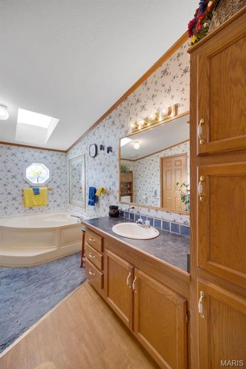 Tiny photo for 91 Lakeside Drive, Elsberry, MO 63343 (MLS # 26001343)