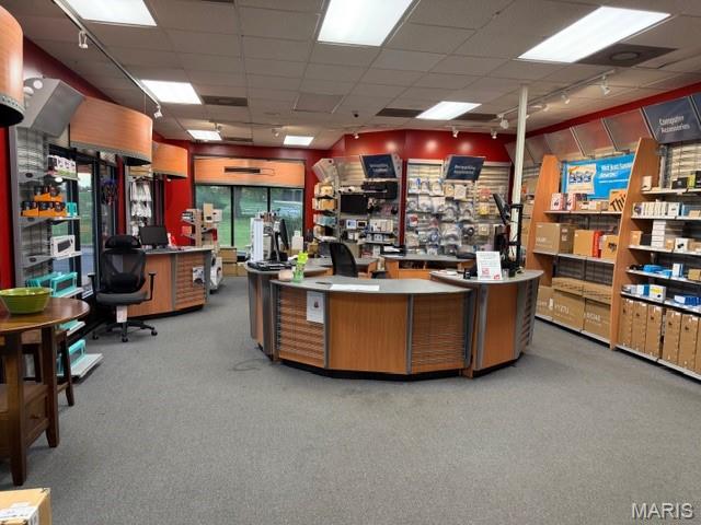 Slinkard - Commercial Lease