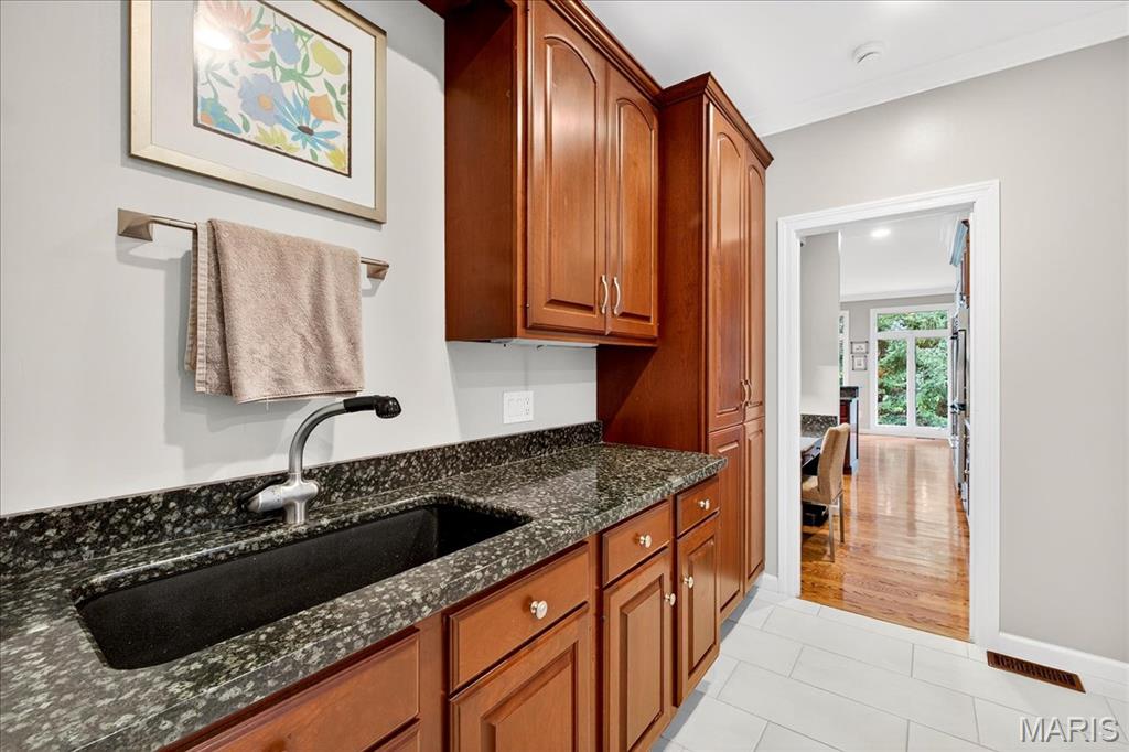 West Ladue - Residential