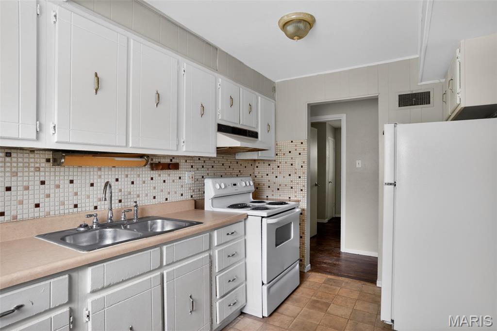 Glasgow Village Unit 11 - Residential