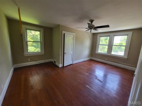 Tiny photo for 8801 Blewett Avenue, Jennings, MO 63136 (MLS # 26018868)