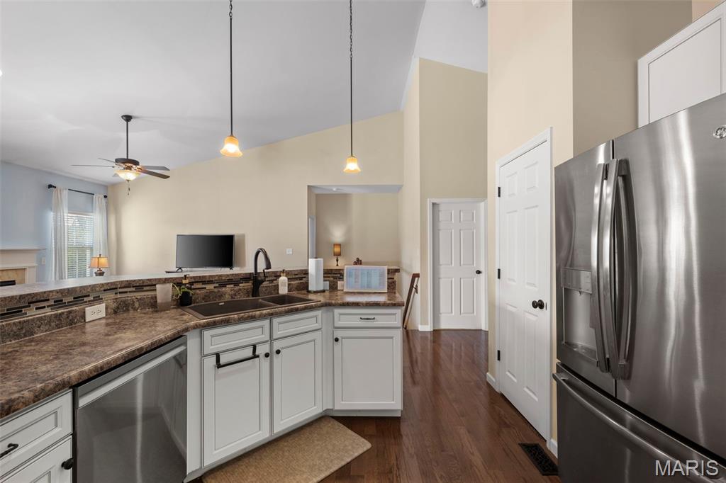 Ellington Place #1 - Residential