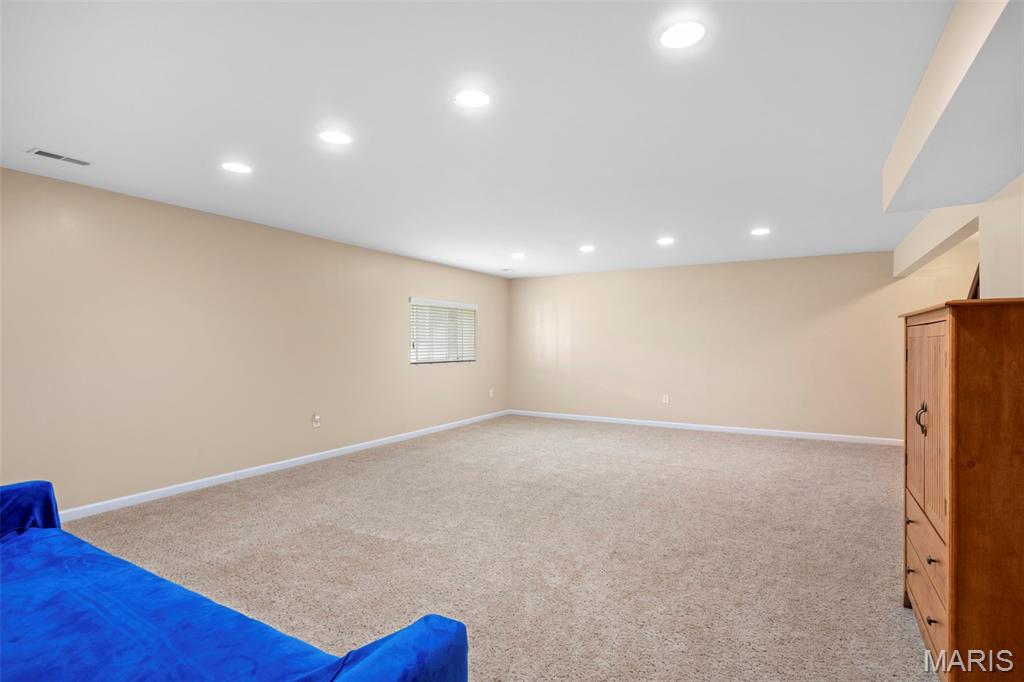 Ellington Place #1 - Residential