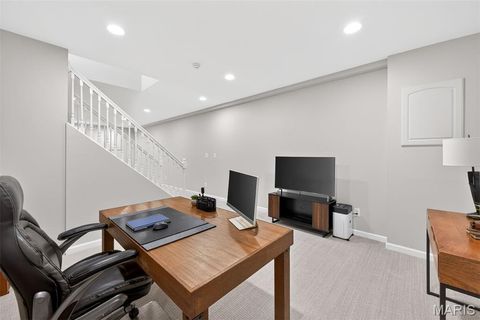 Tiny photo for 15595 Meadowbrook Circle Lane, Chesterfield, MO 63017 (MLS # 25079700)