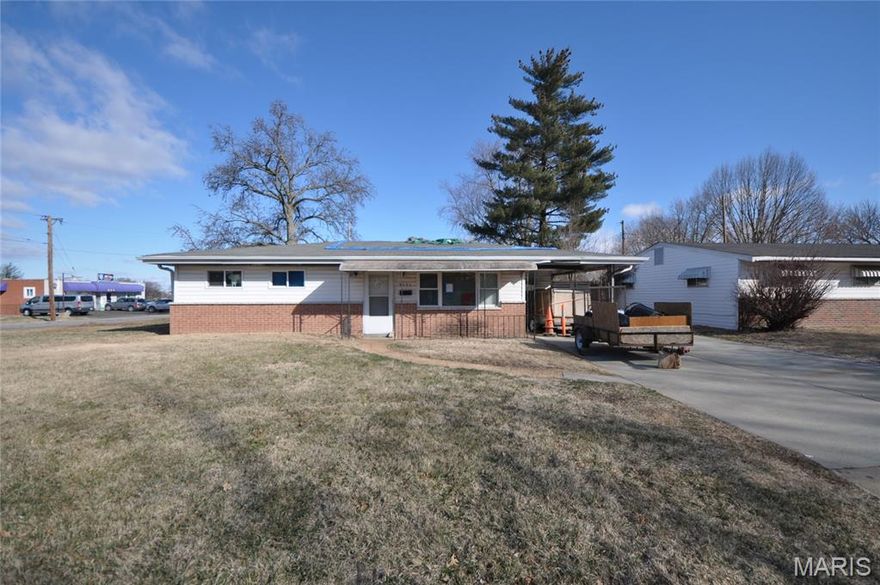 Calling all seasoned investors and visionaries! This 4 bedroom, 2 bath home needs significant renovation and restoration, making it ideal for experienced investors. Has stong potential with the right vision and execution. Whether you're looking to renovate and resell, hold as a rental, or rebuild entirely, the possibilities are there for those willing to put in the work. Serious inquiries only. Property sold as-is.