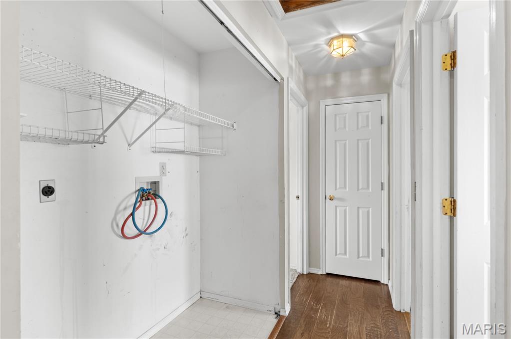 Royallsprings #4 - Residential