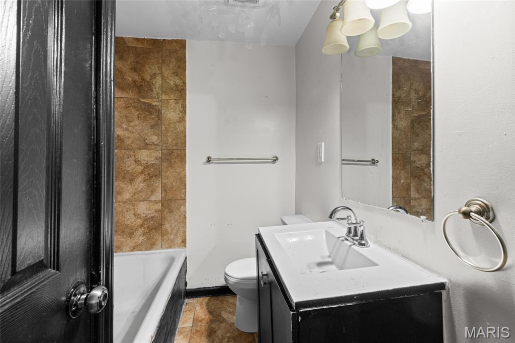 Belle Mead Place Resub Acre Lt 13 - Residential