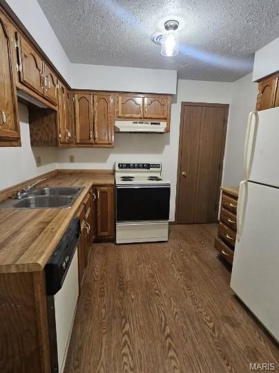 COUNTRY VILLA ADDN - Residential Income