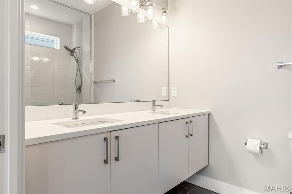 Laclede Race Course/McRee City - Residential