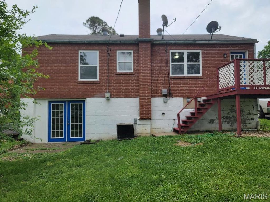 Photo of 3571 Wright Avenue, St Ann, MO 63074 (MLS # 26025961)