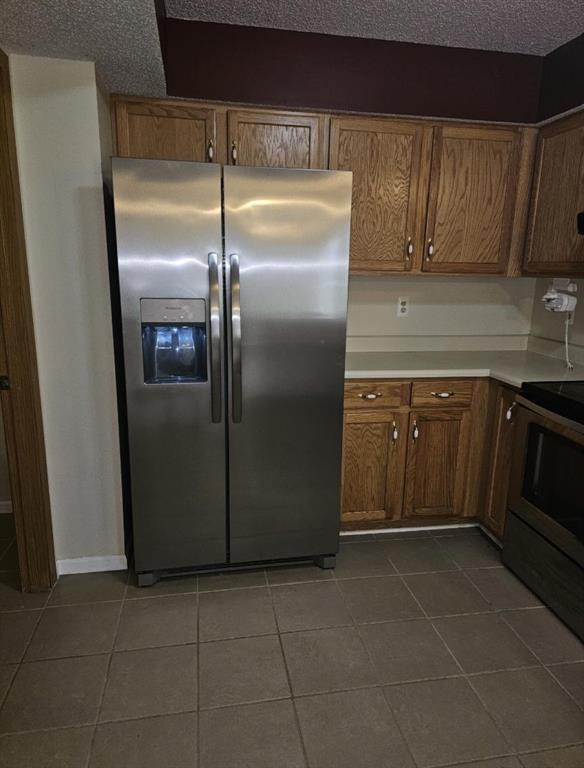 Wentzville, Missouri 63385, United States, 2 Bedrooms Bedrooms, ,3 BathroomsBathrooms,Residential,Pending,133598