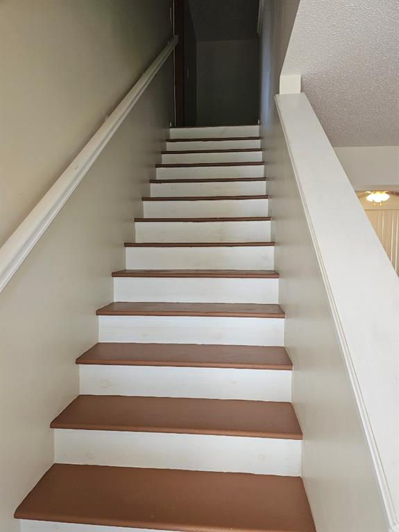 Wentzville, Missouri 63385, United States, 2 Bedrooms Bedrooms, ,3 BathroomsBathrooms,Residential,Pending,133598