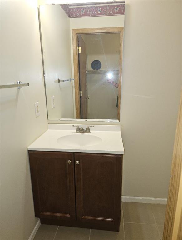 Wentzville, Missouri 63385, United States, 2 Bedrooms Bedrooms, ,3 BathroomsBathrooms,Residential,Pending,133598