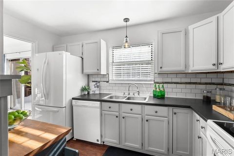 Tiny photo for 13453 Coliseum Drive #E, Chesterfield, MO 63017 (MLS # 26015475)