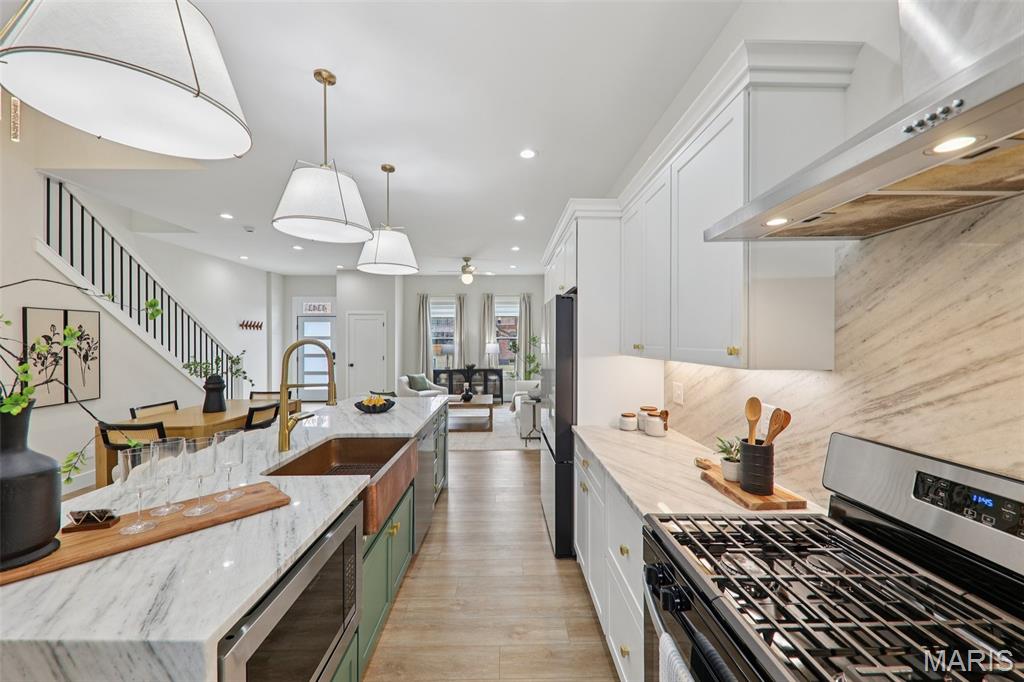 Laclede Race Course Sub - Residential