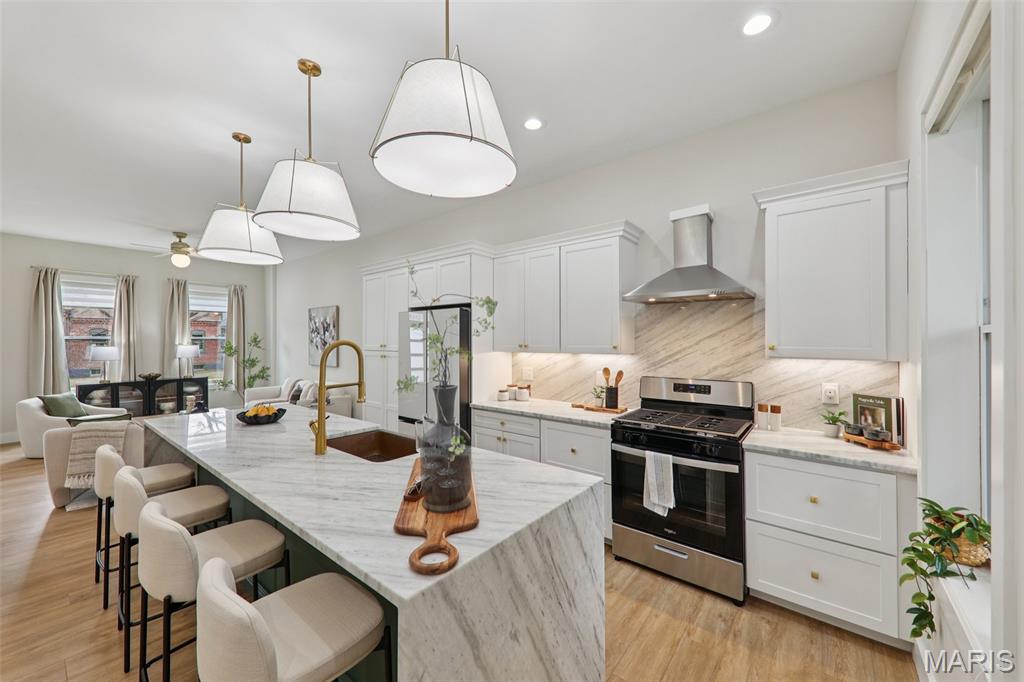 Laclede Race Course Sub - Residential