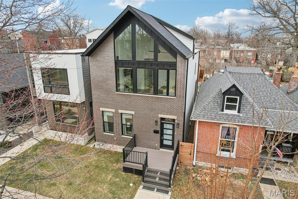 Laclede Race Course Sub - Residential