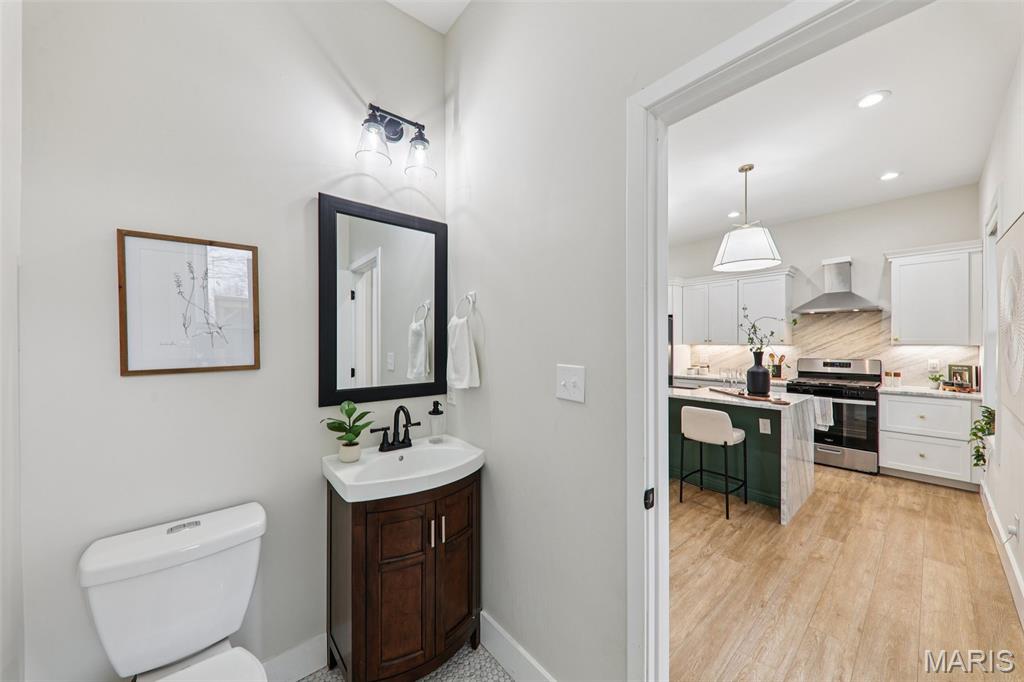 Laclede Race Course Sub - Residential