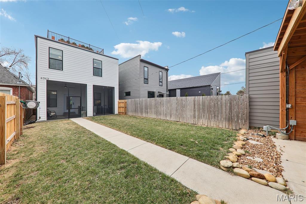 Laclede Race Course Sub - Residential