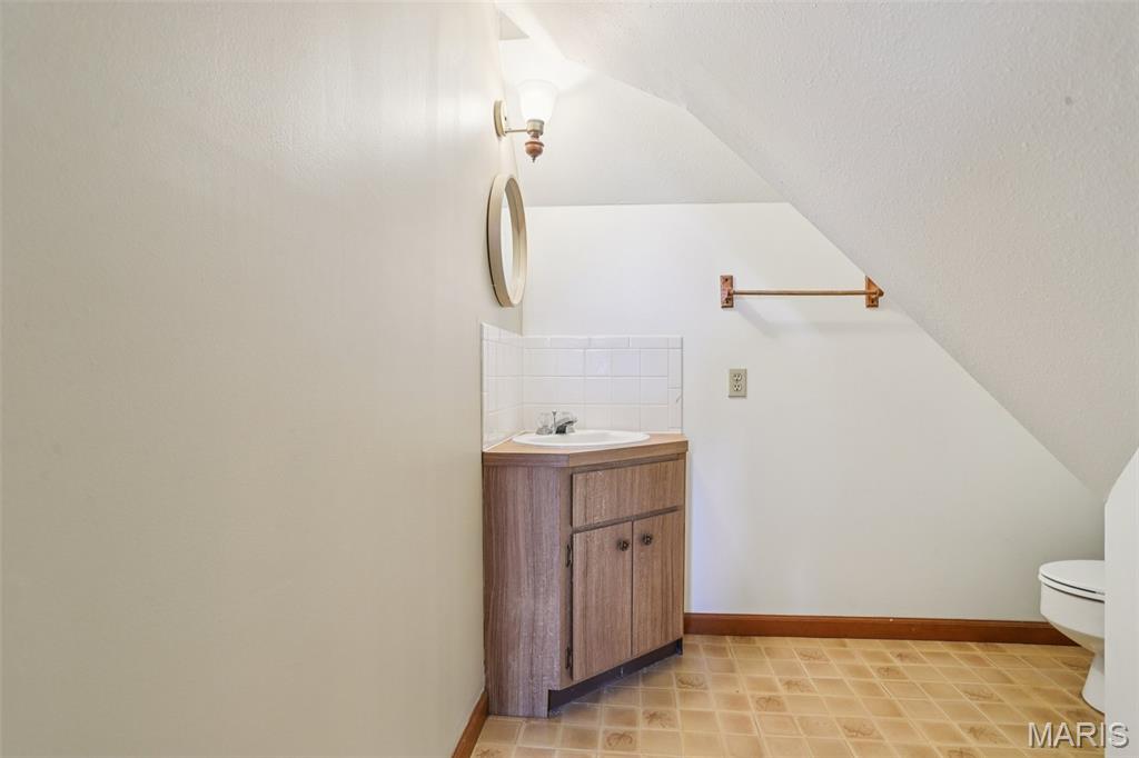 Cedar Tree - Residential