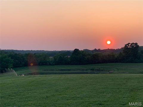 Tiny photo for 920 Deer Run Road, Elsberry, MO 63343 (MLS # 25033251)