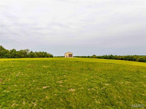 Tiny photo for 920 Deer Run Road, Elsberry, MO 63343 (MLS # 25033251)