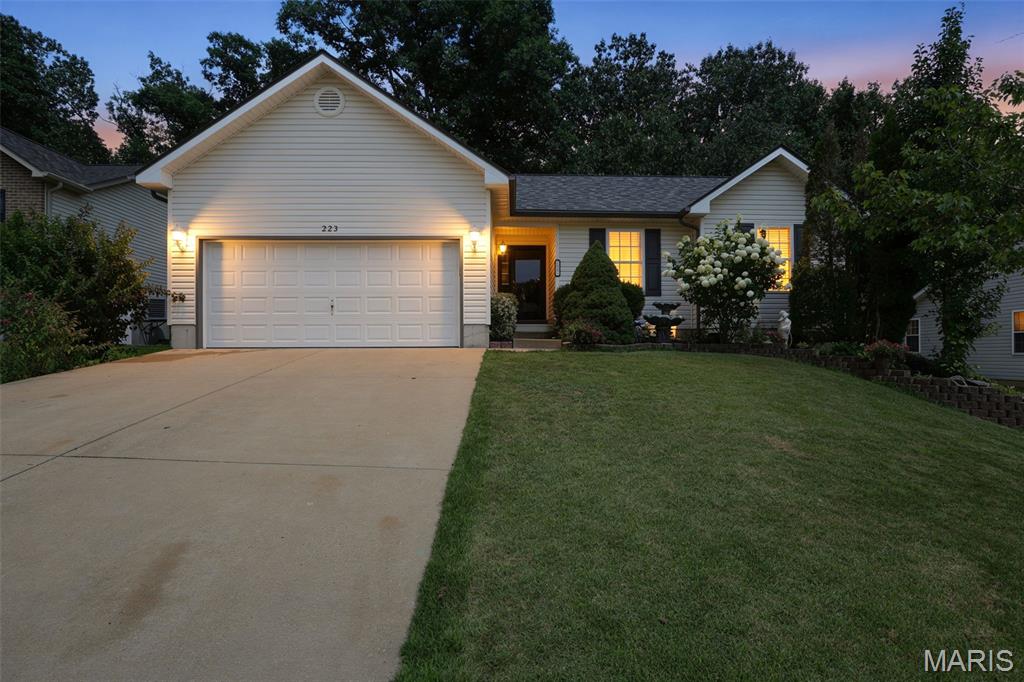 223 Williamsburg Drive