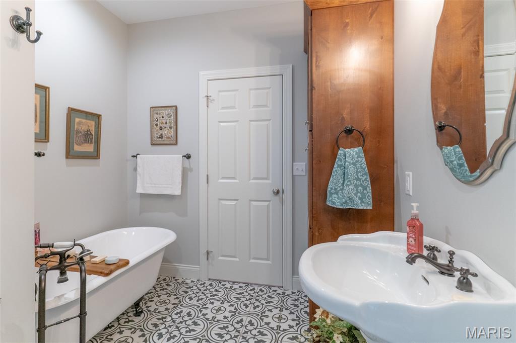 Bartholomew Cousins Sub - Residential