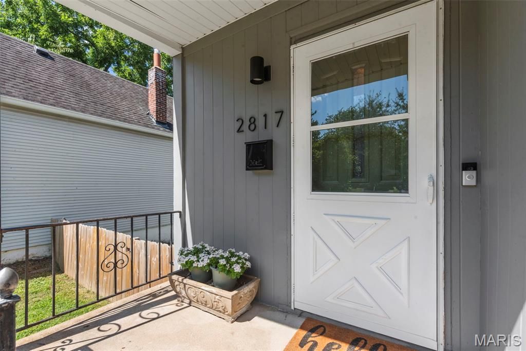 Photo of 2817 Dalton Avenue, St Louis, MO 63139 (MLS # 25073132)