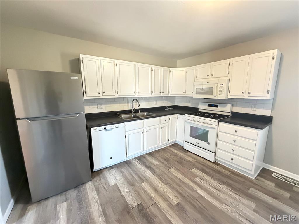 Foxrun 3 - Residential