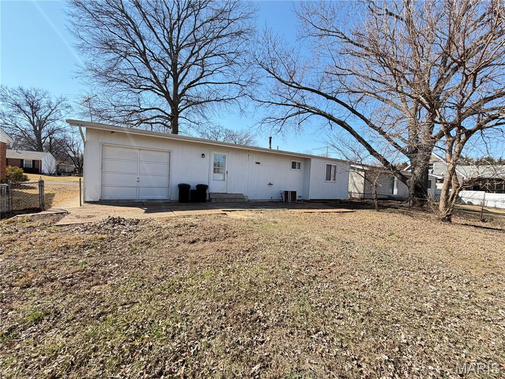 Foxrun 3 - Residential