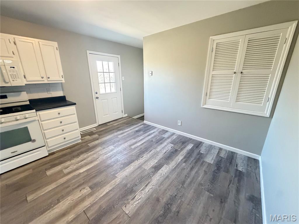 Foxrun 3 - Residential