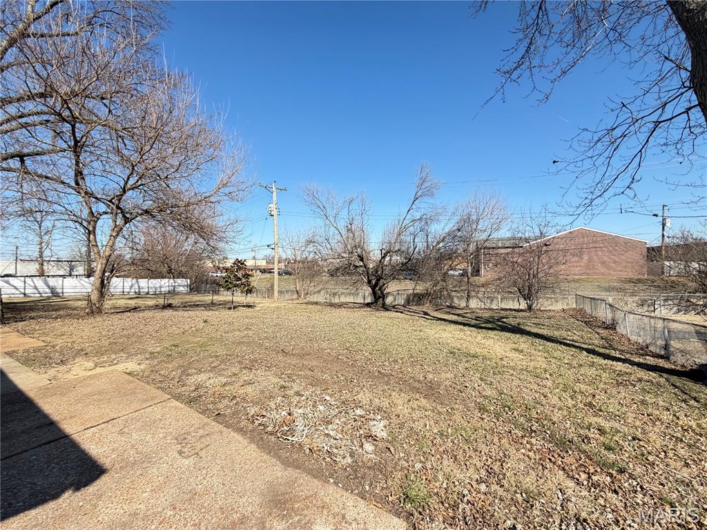 Foxrun 3 - Residential