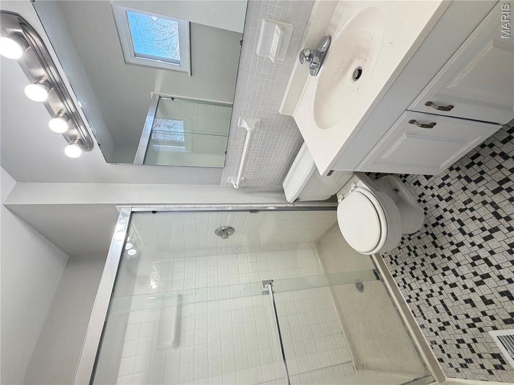 Foxrun 3 - Residential